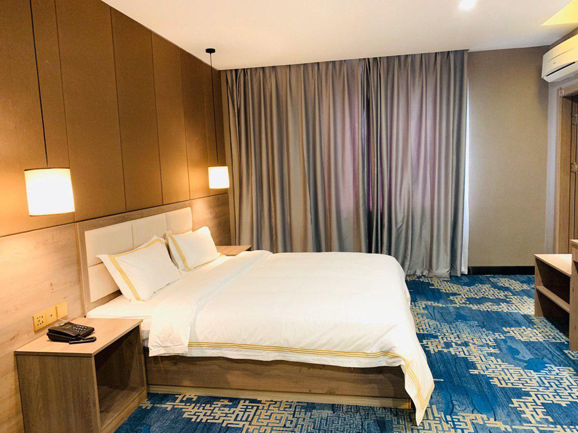 Jing Du Hotel Пномпень Экстерьер фото